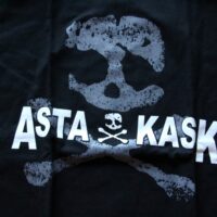 Asta Kask – Grey Skull/Japan Tour (Black T-S)
