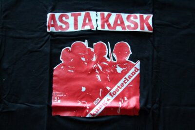 Asta Kask - För Kung &  Fosterland (Black T-S)