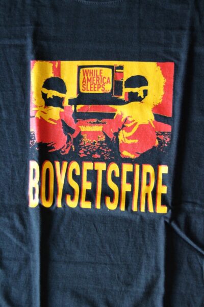 Boysetsfire - While America (T-S)