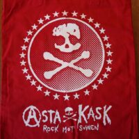 Asta Kask – Star Circle/Rock Mot Svinen (Red Shopping Bag)