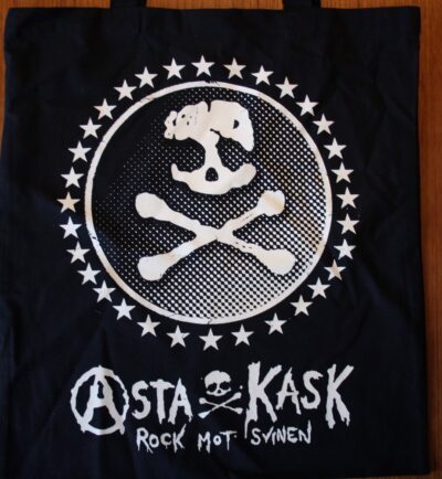 Asta Kask - Star Circle/Rock Mot Svinen (Black Shopping Bag)
